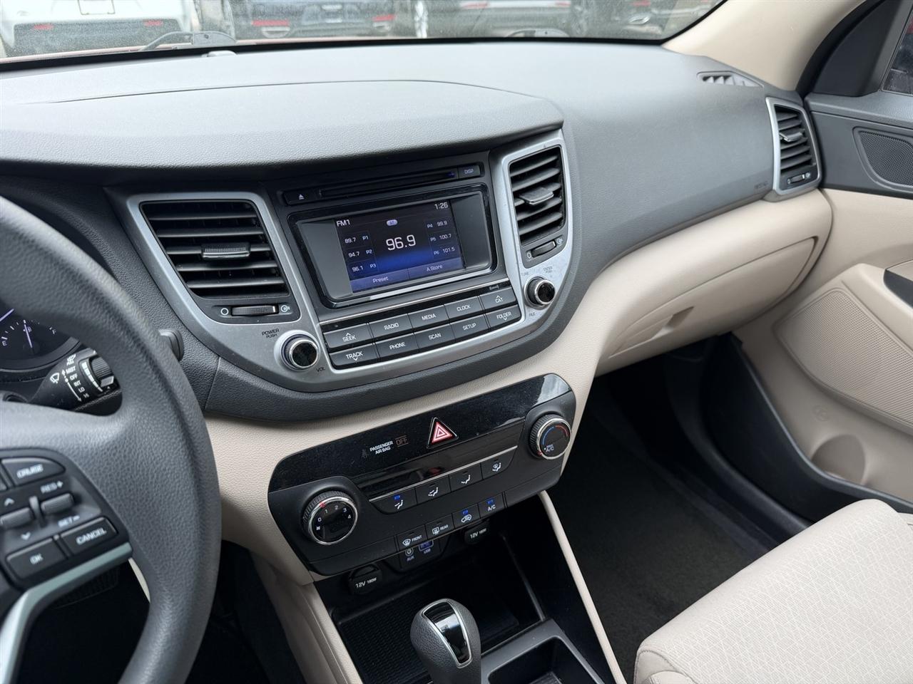 Hyundai Tucson SE w/Popular Package AWD 2016