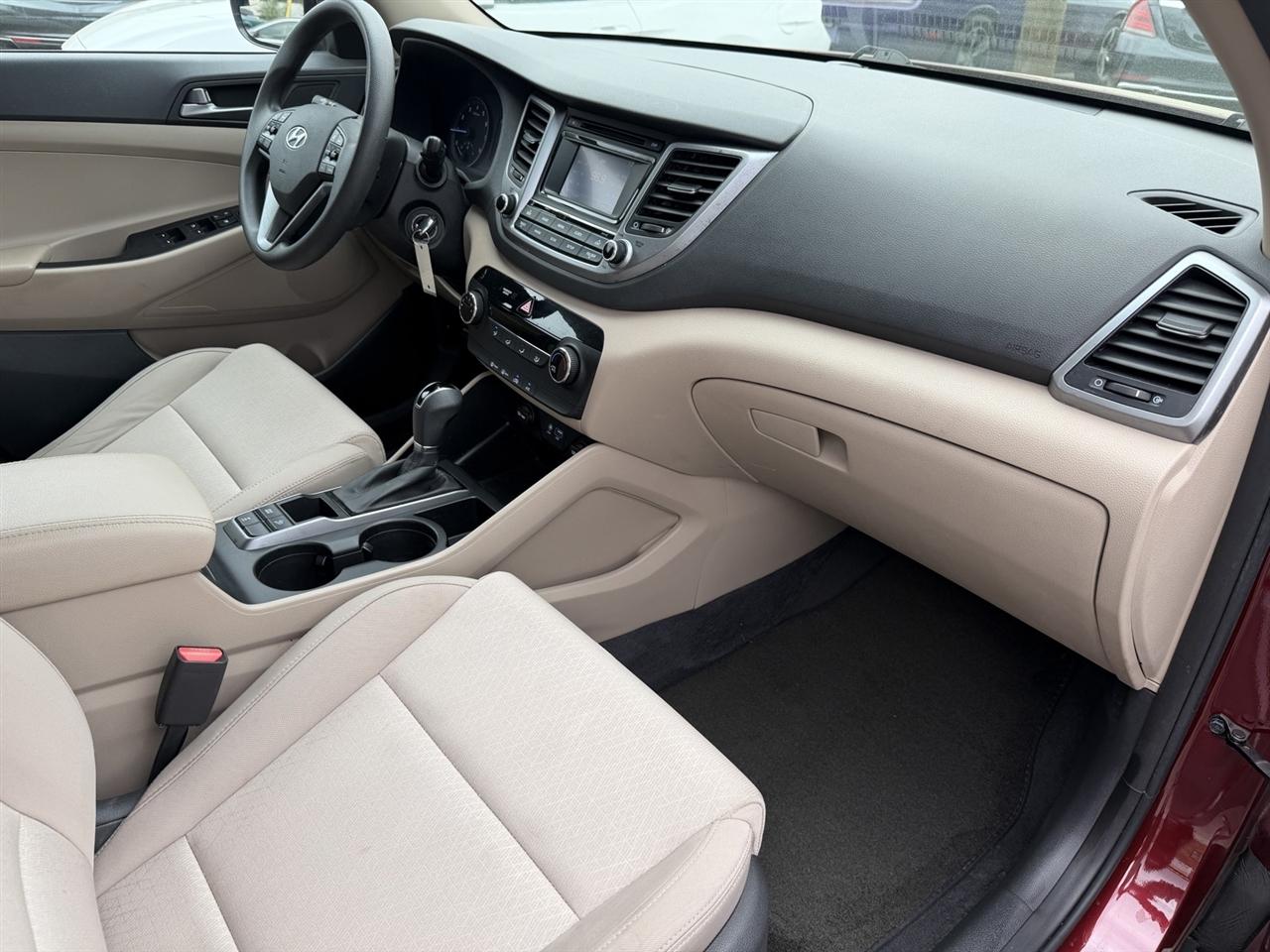 Hyundai Tucson SE w/Popular Package AWD 2016