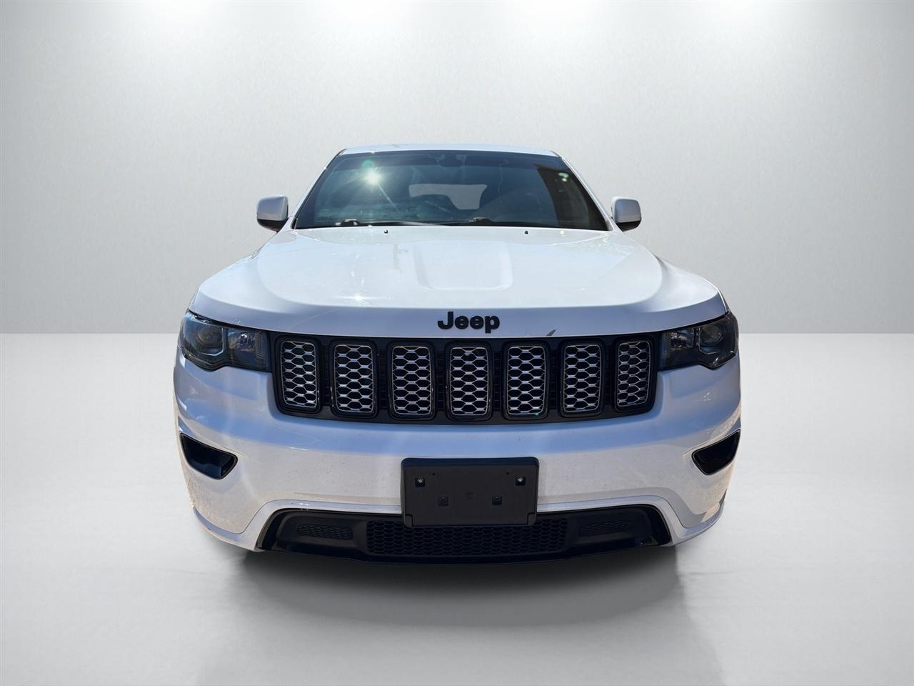 Jeep Grand Cherokee Laredo 4WD 2018