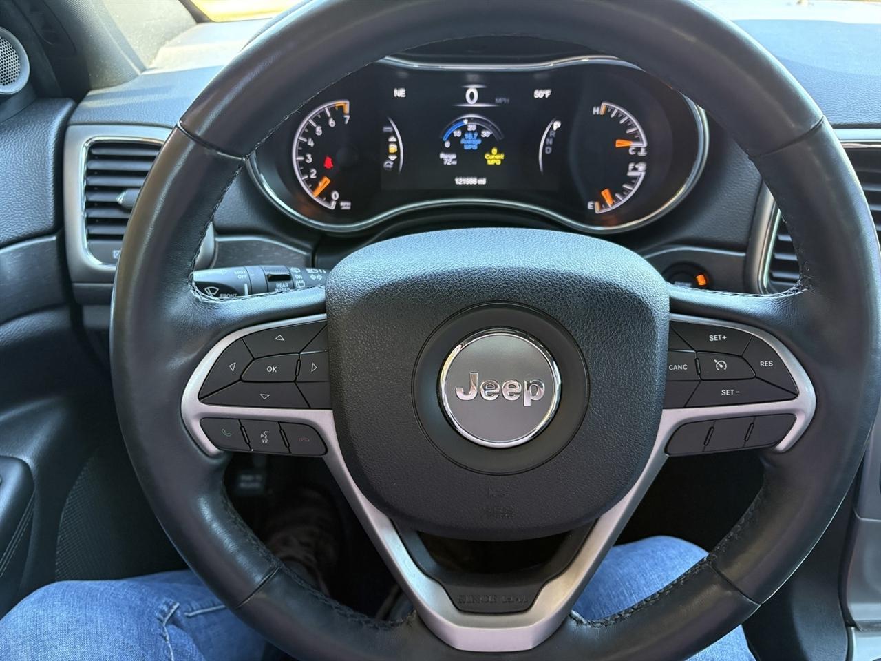 Jeep Grand Cherokee Laredo 4WD 2018