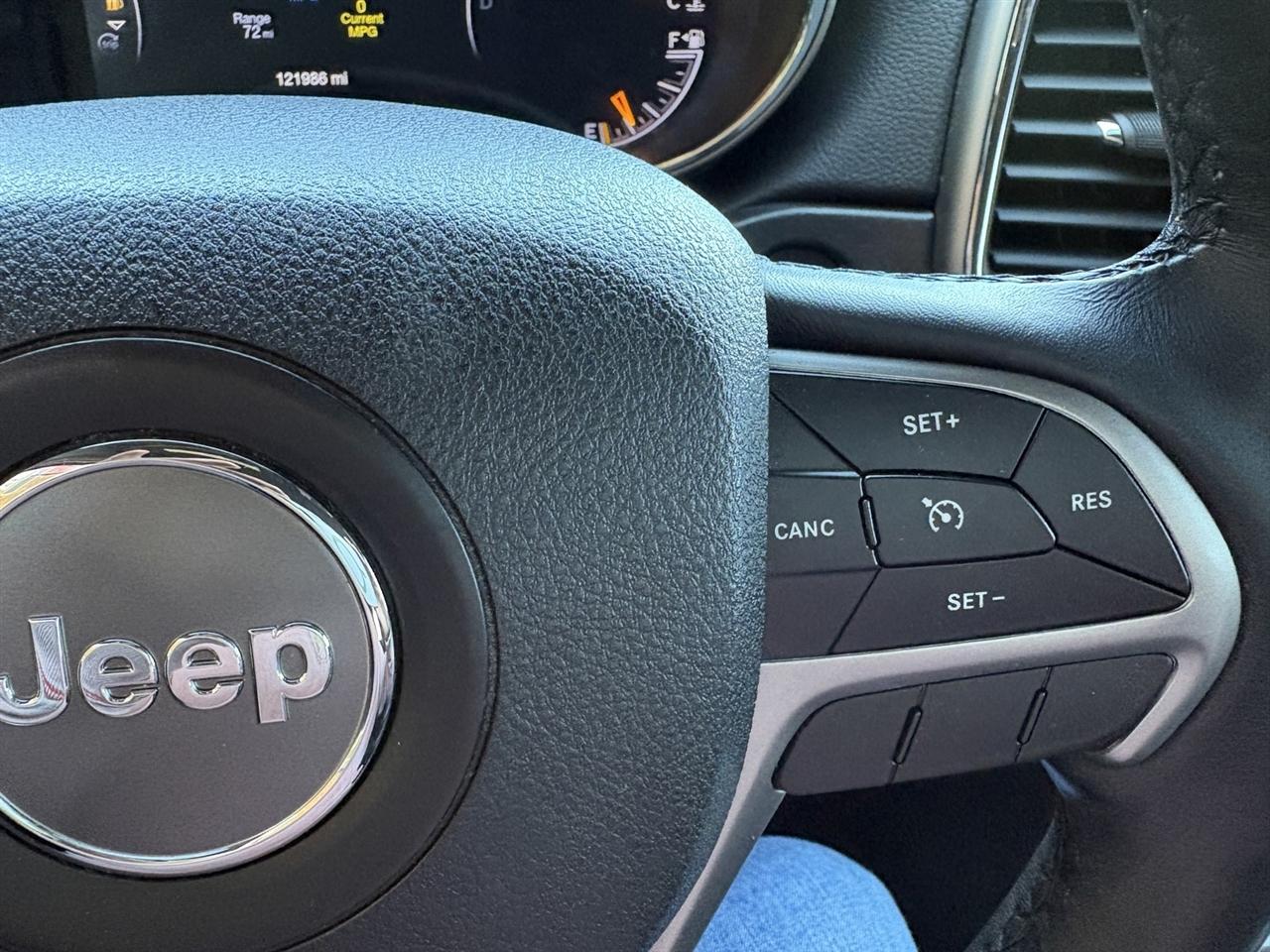 Jeep Grand Cherokee Laredo 4WD 2018