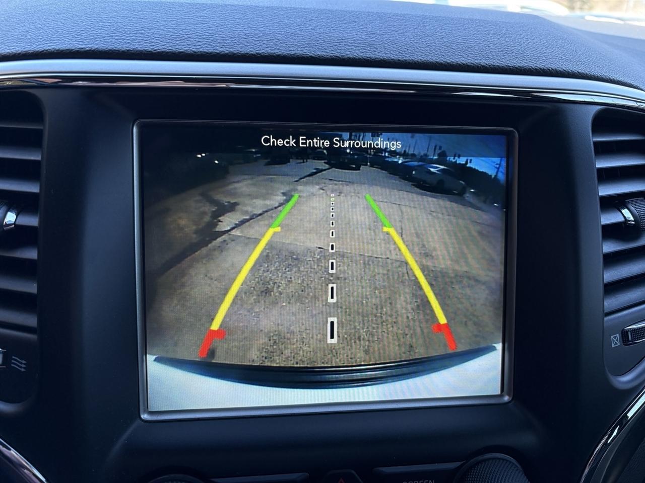 Jeep Grand Cherokee Laredo 4WD 2018