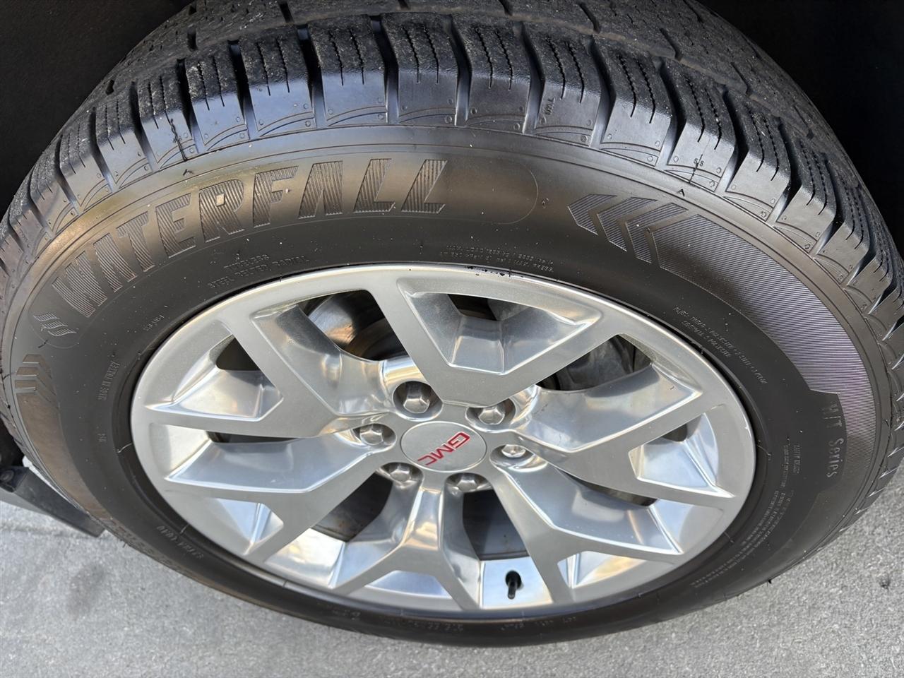 GMC Yukon SLT Standard Edition 2019