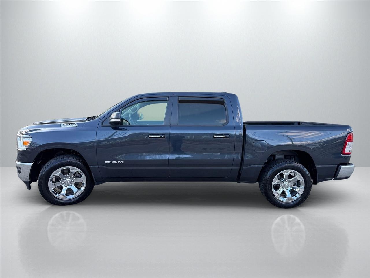 RAM 1500 Big Horn Crew Cab SWB 4WD 2020