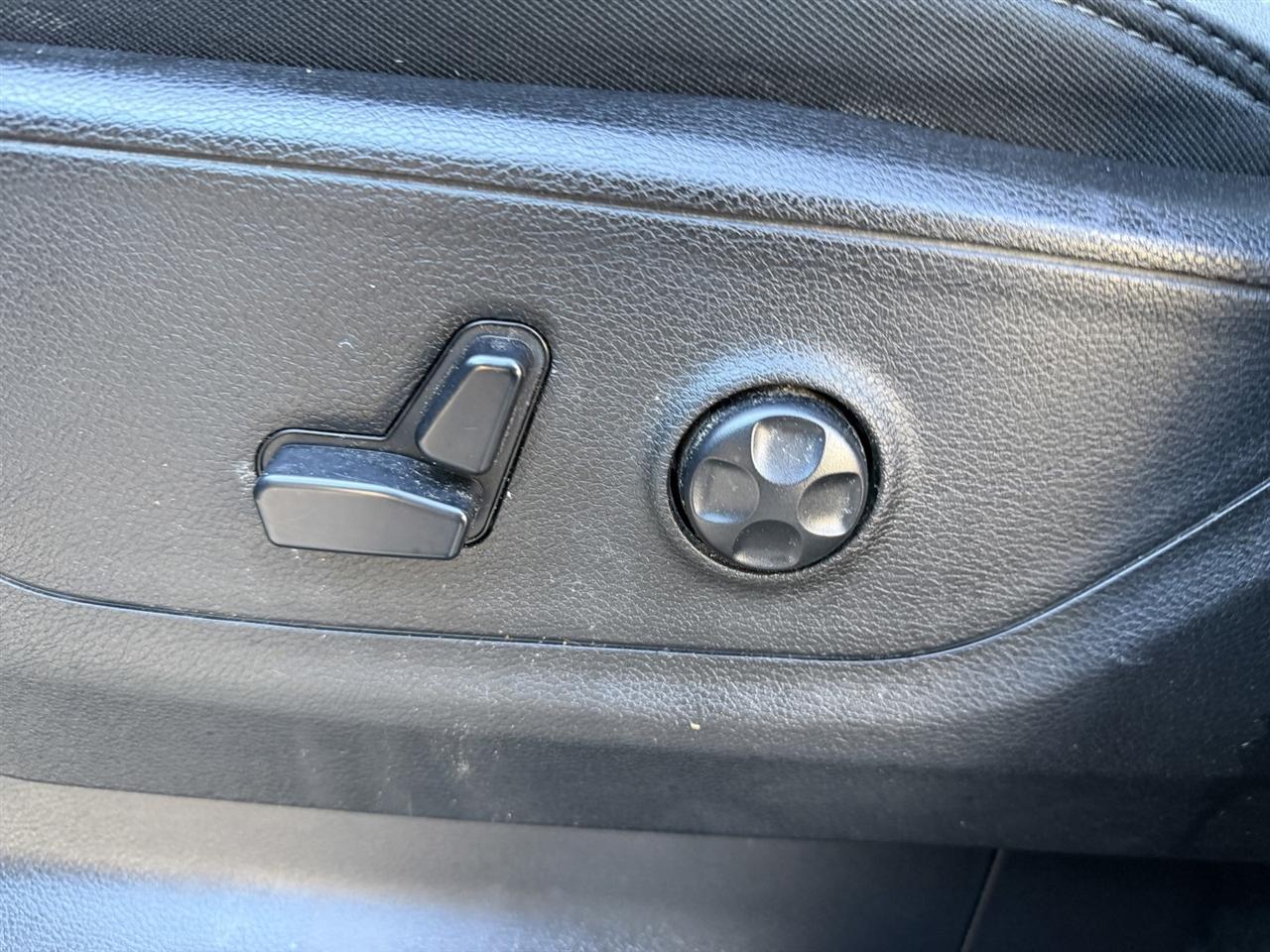 RAM 1500 Big Horn Crew Cab SWB 4WD 2020