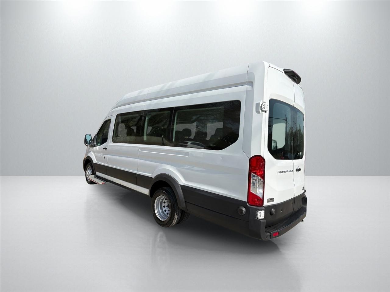 Ford Transit 350 Wagon HD High Roof XL Sliding Pass. 148 WB EL 2020