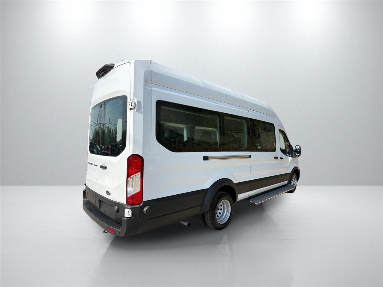 Ford Transit 350 Wagon HD High Roof XL Sliding Pass. 148 WB EL 2020