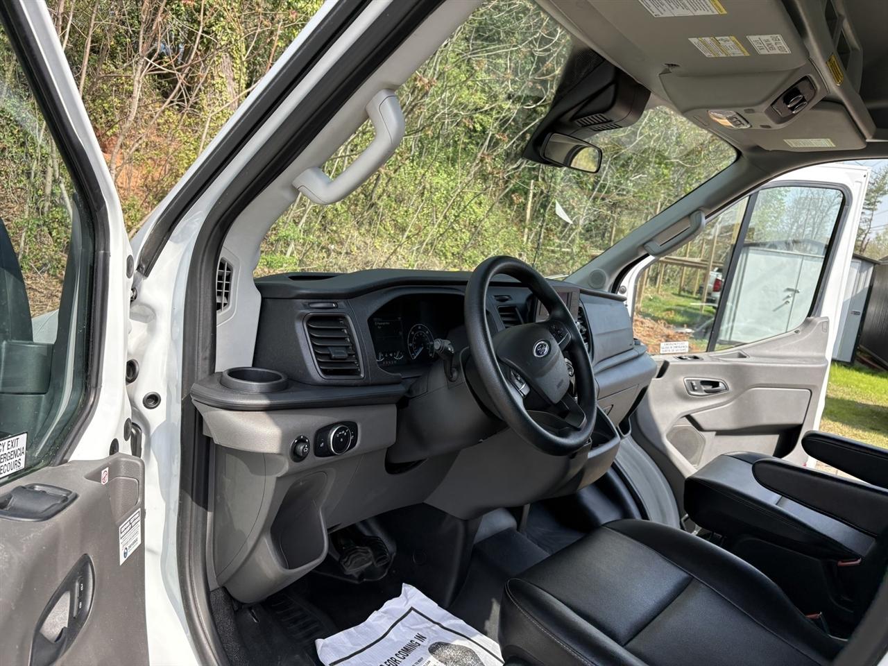 Ford Transit 350 Wagon HD High Roof XL Sliding Pass. 148 WB EL 2020