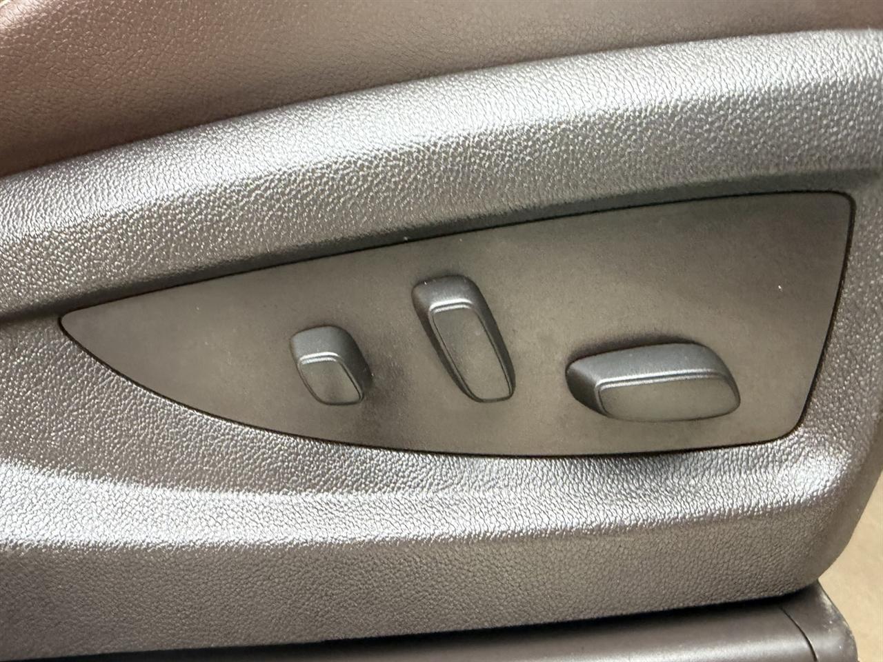 Chevrolet Silverado 1500 High Country Crew Cab 4WD 2014