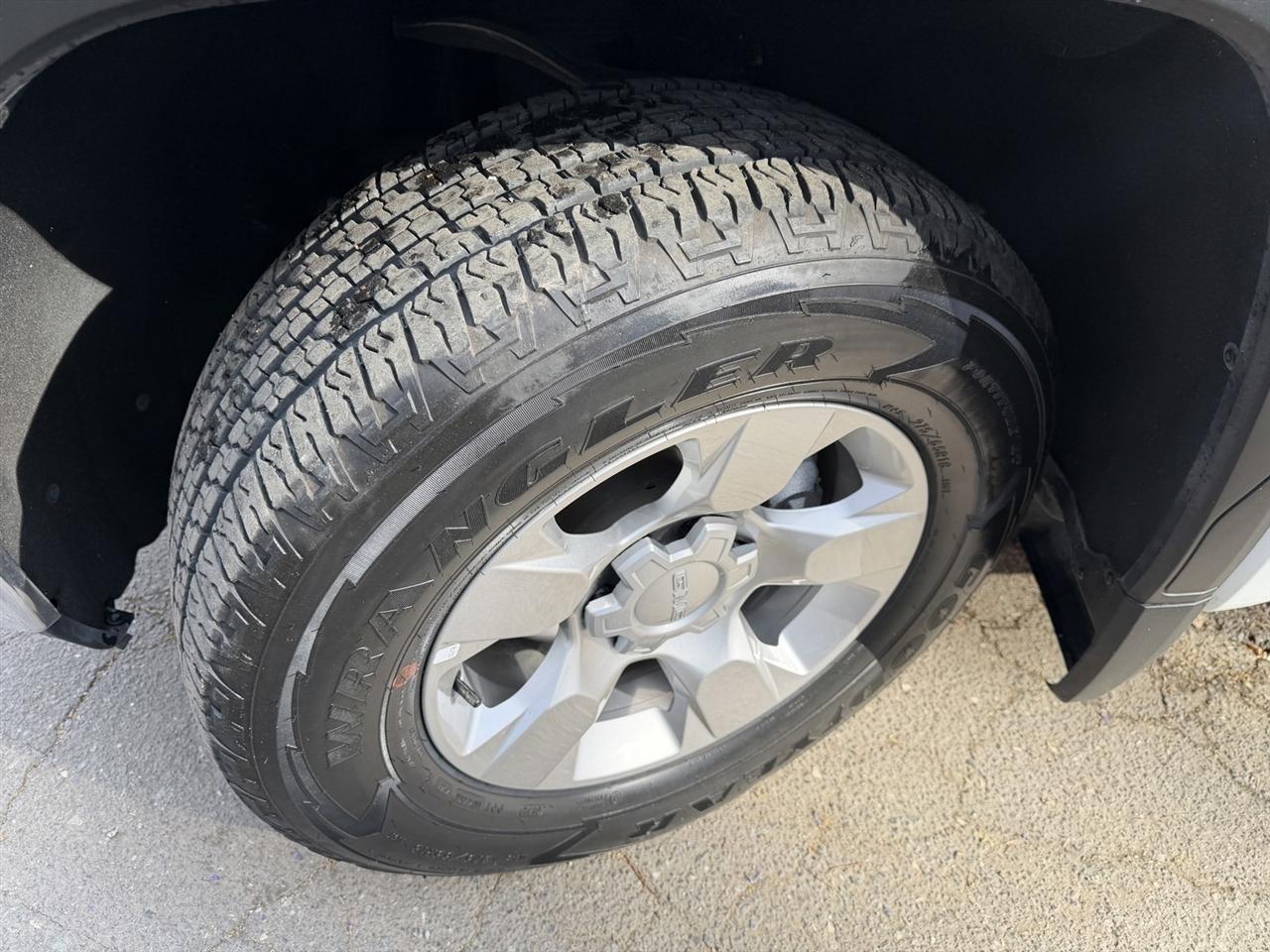 GMC Sierra 1500 Base Double Cab 2WD 2020