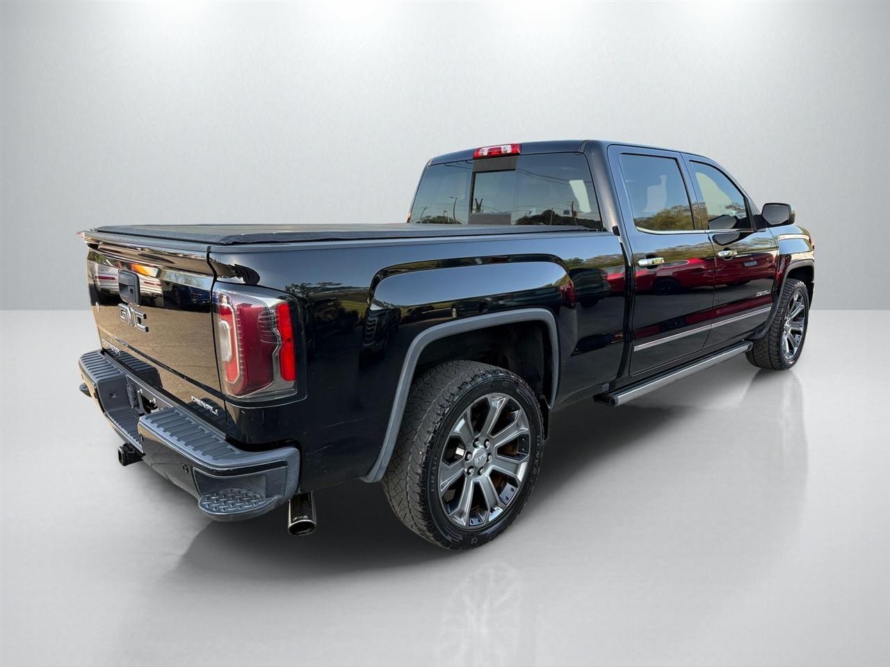 GMC Sierra 1500 Denali Crew Cab Long Box 4WD 2016