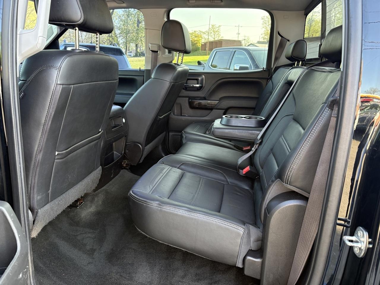 GMC Sierra 1500 Denali Crew Cab Long Box 4WD 2016