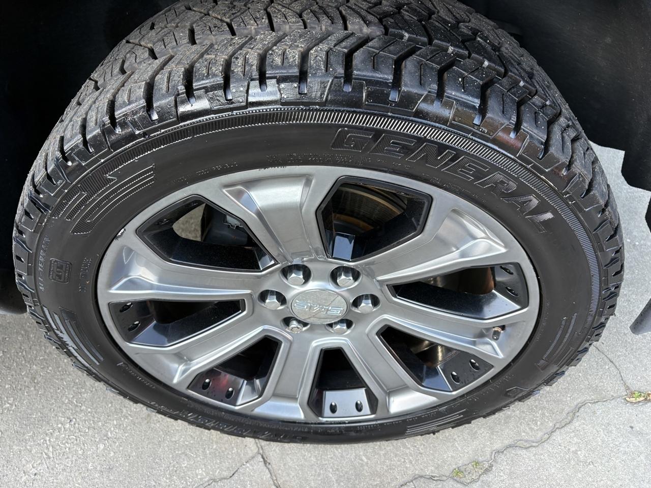 GMC Sierra 1500 Denali Crew Cab Long Box 4WD 2016