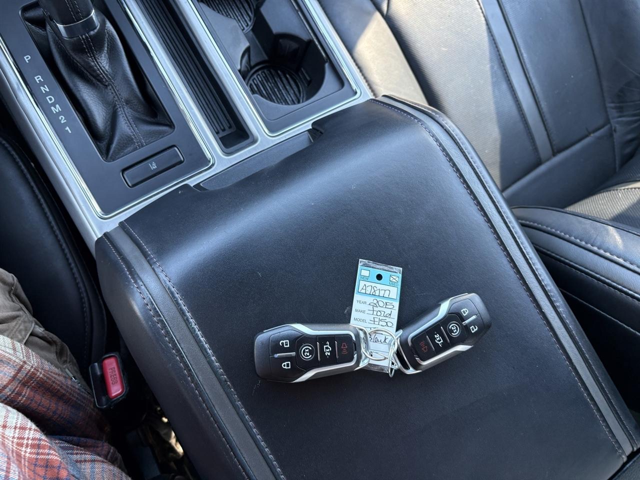 Ford F-150 Platinum 4WD SuperCrew 5.5' Box 2015