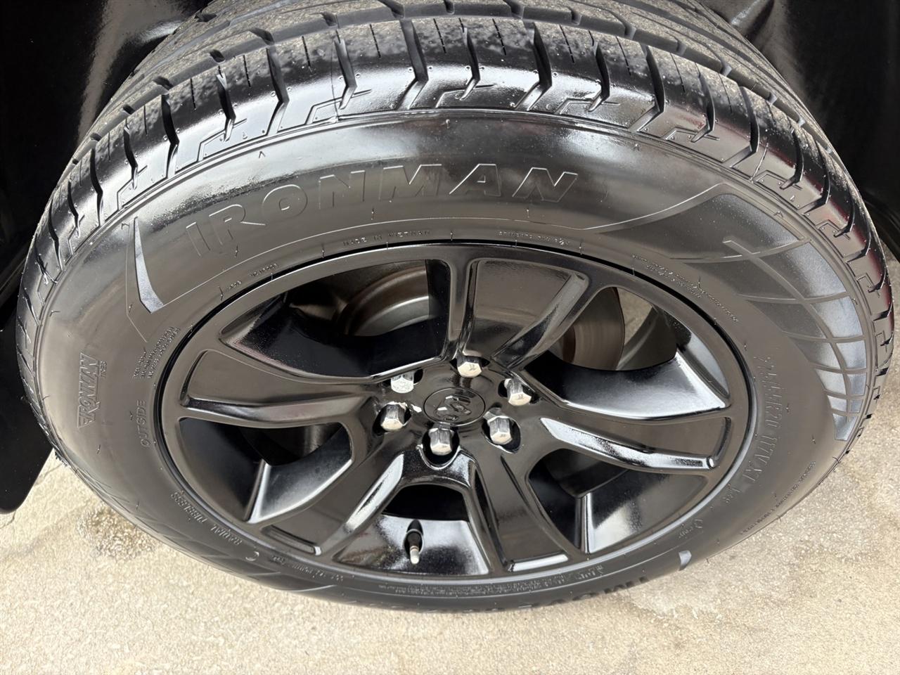 RAM 1500 Big Horn Quad Cab 2WD 2021