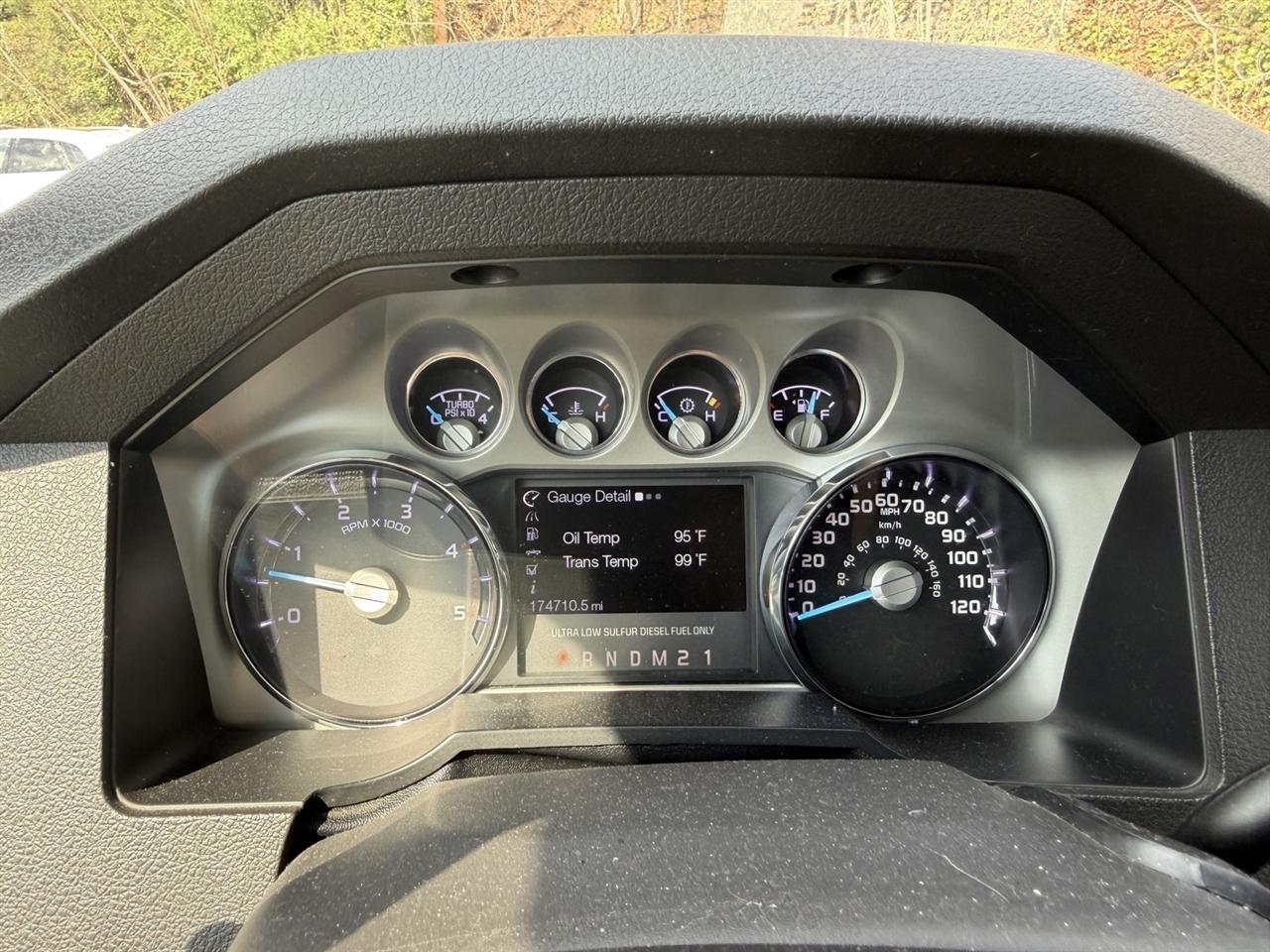 Ford F-350 SD Lariat Crew Cab LWB 4WD 2016