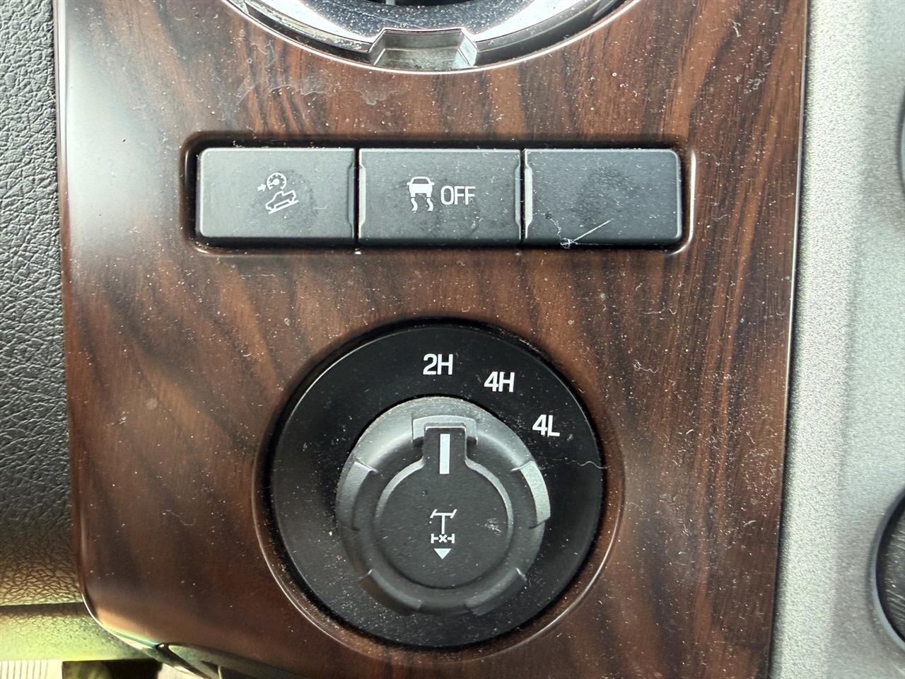 Ford F-350 SD Lariat Crew Cab LWB 4WD 2016