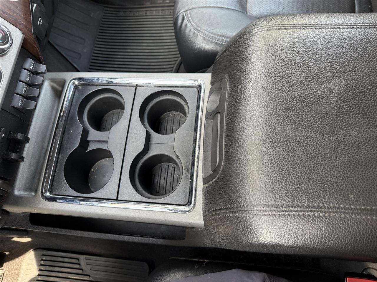 Ford F-350 SD Lariat Crew Cab LWB 4WD 2016