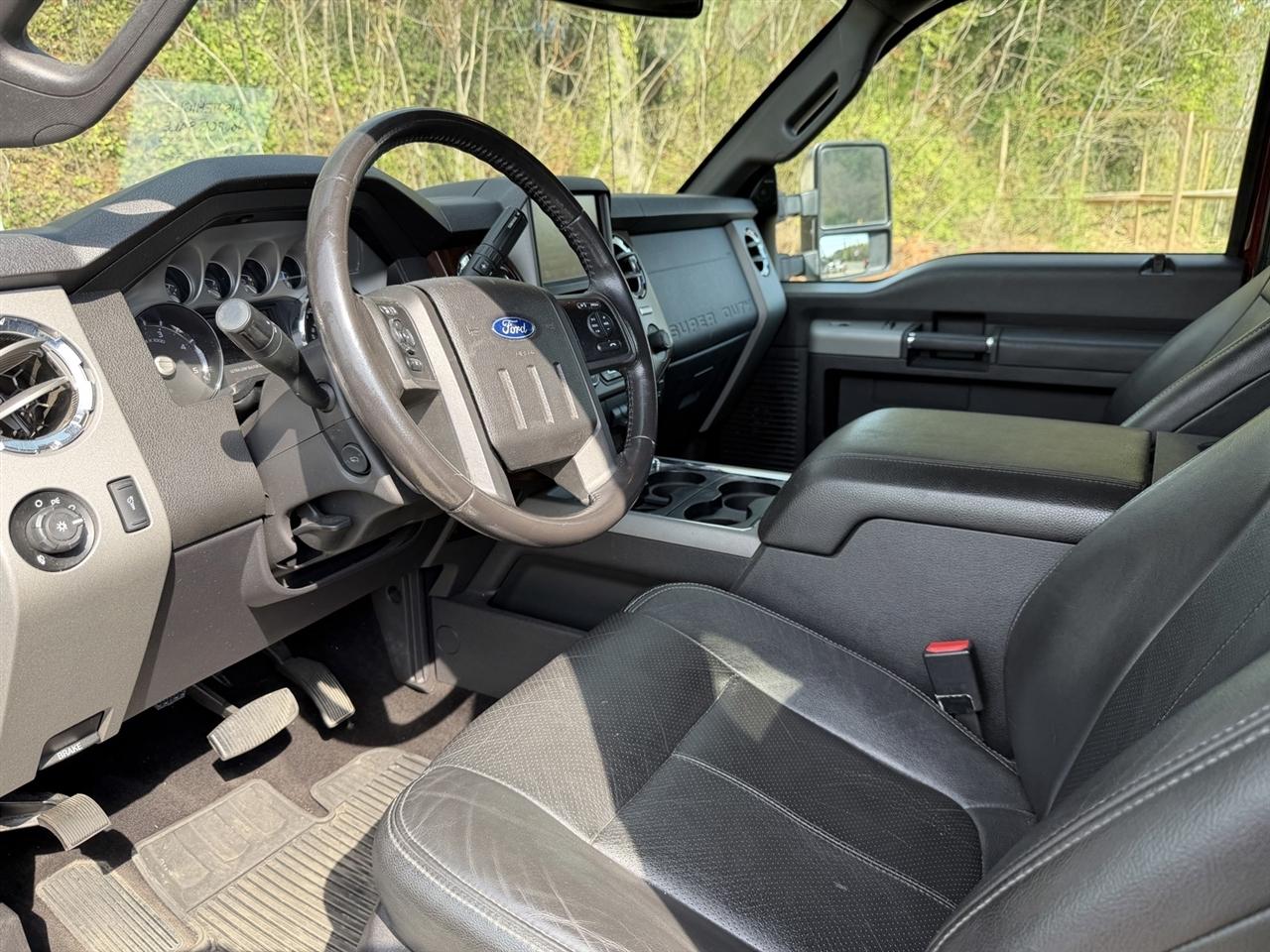 Ford F-350 SD Lariat Crew Cab LWB 4WD 2016