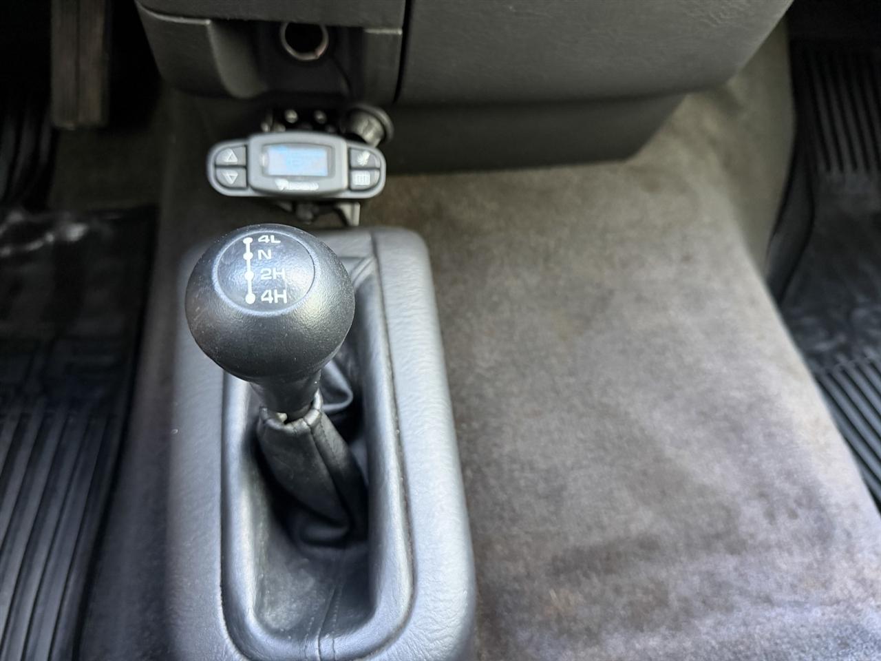 Dodge Ram 2500 SLT Quad Cab 4WD 2003