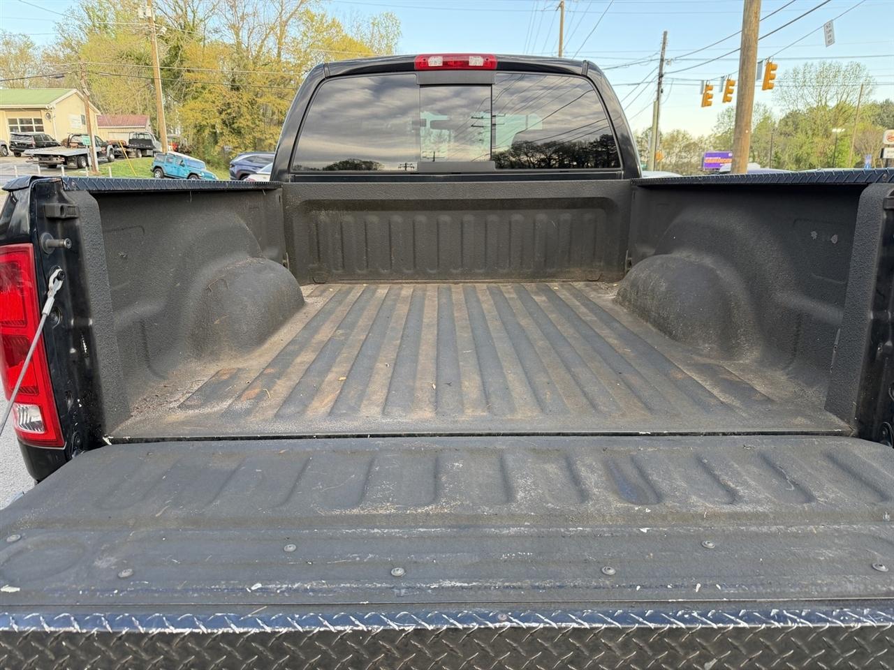 Dodge Ram 2500 SLT Quad Cab 4WD 2003