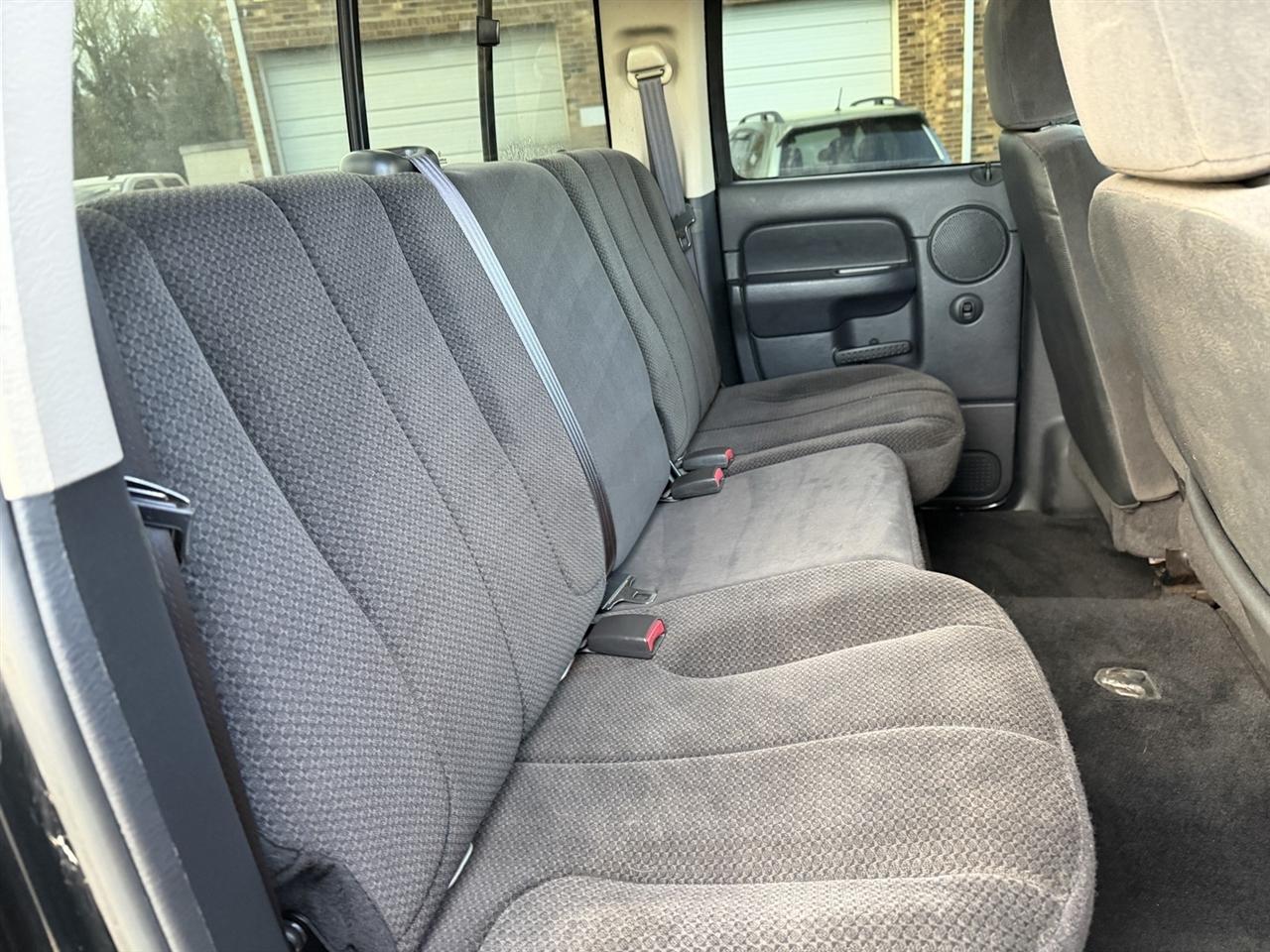 Dodge Ram 2500 SLT Quad Cab 4WD 2003