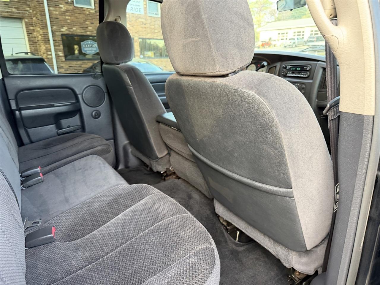 Dodge Ram 2500 SLT Quad Cab 4WD 2003