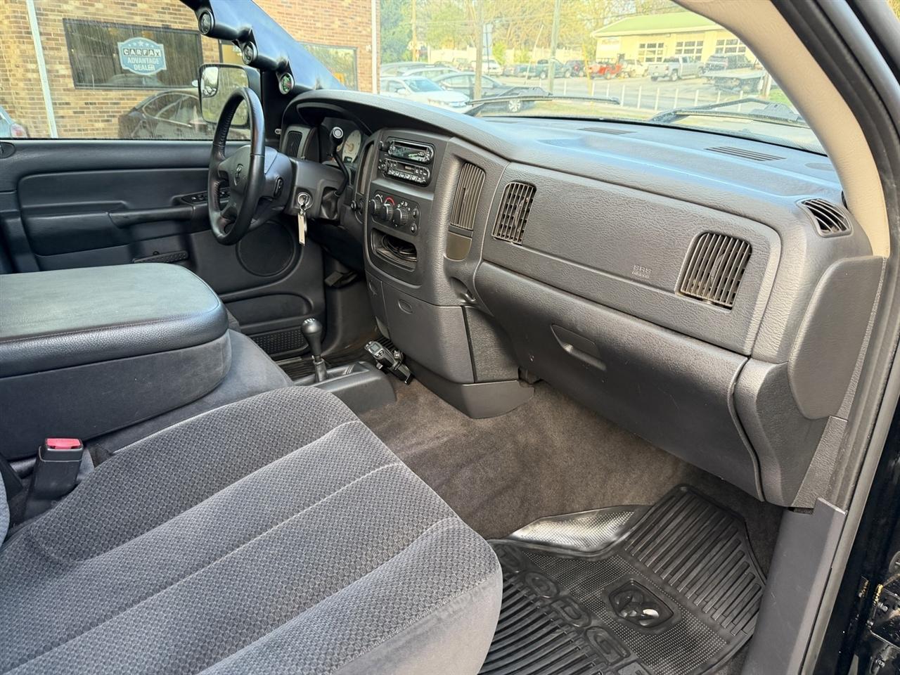 Dodge Ram 2500 SLT Quad Cab 4WD 2003