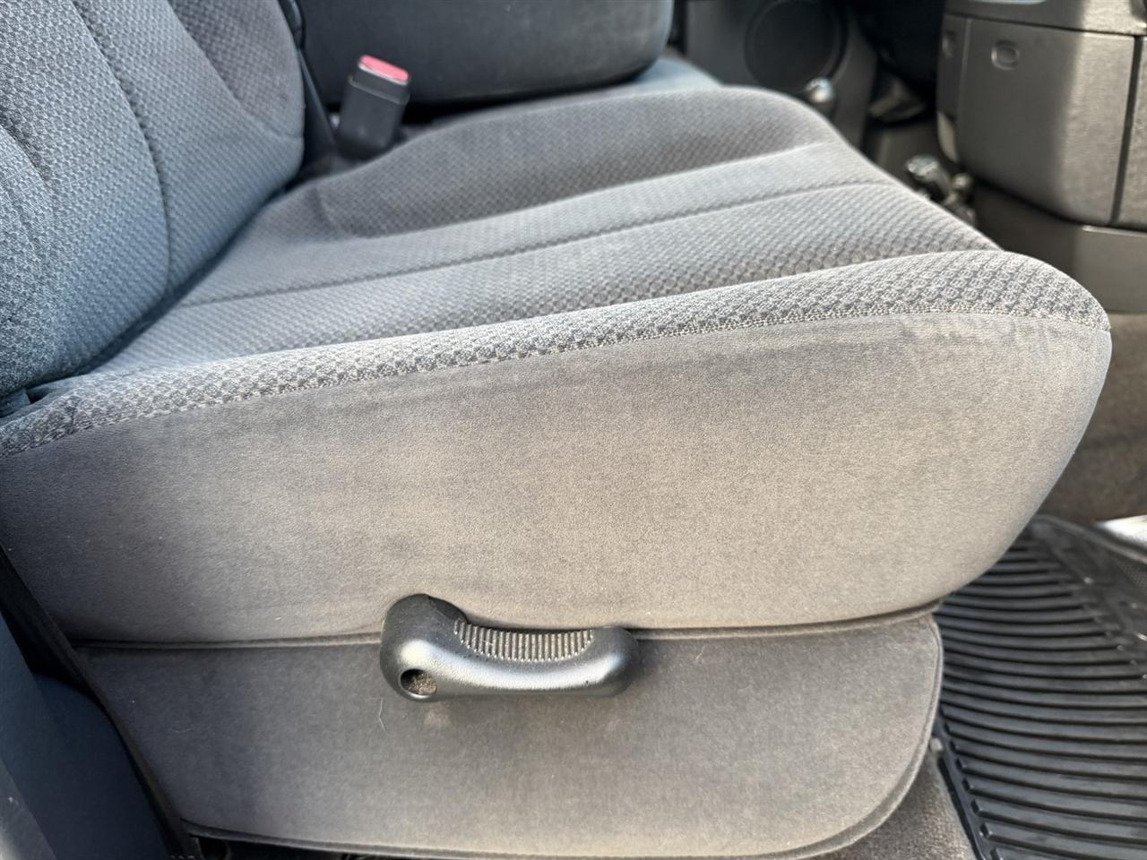 Dodge Ram 2500 SLT Quad Cab 4WD 2003