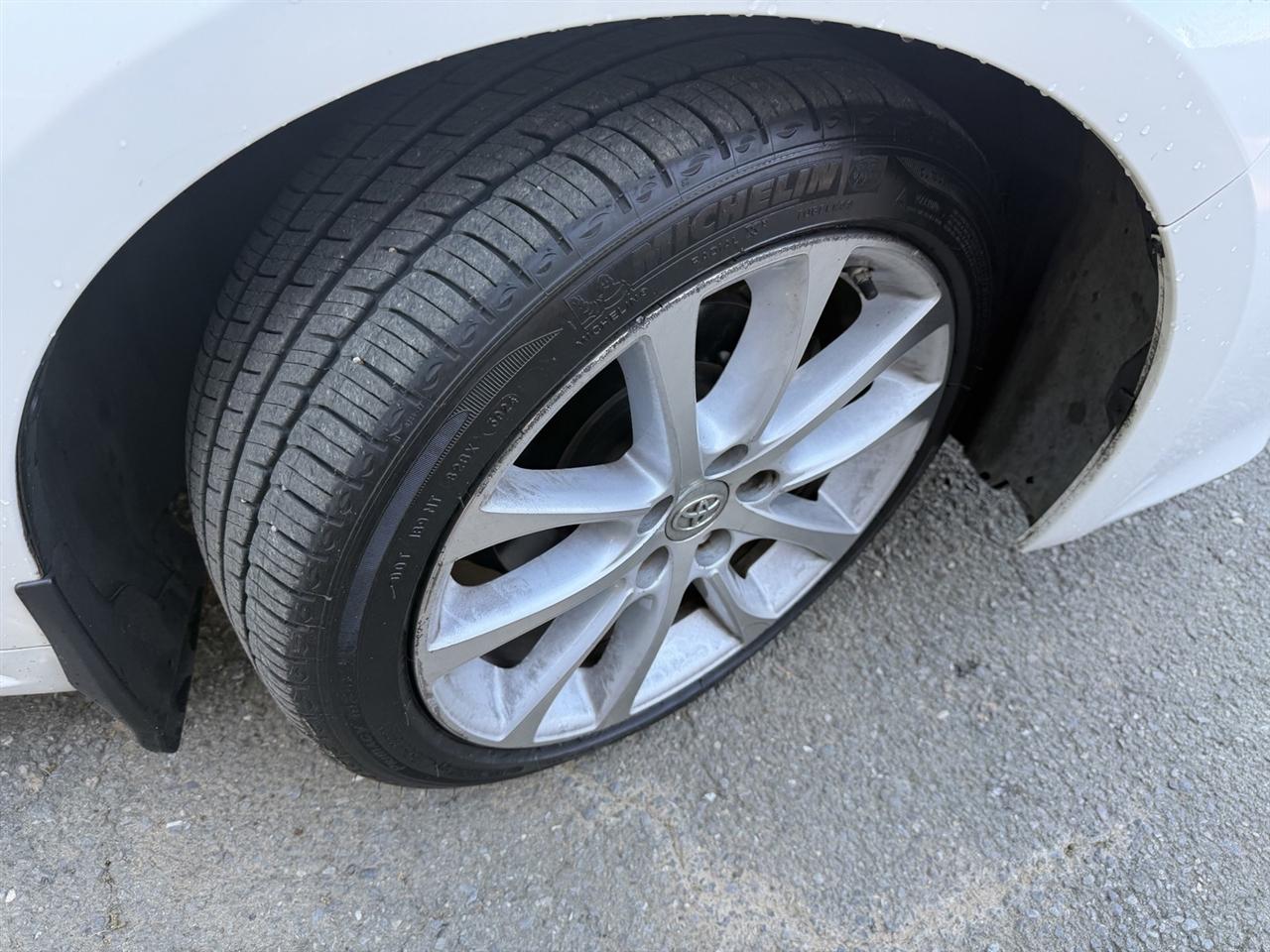 Toyota Avalon XLE 2013