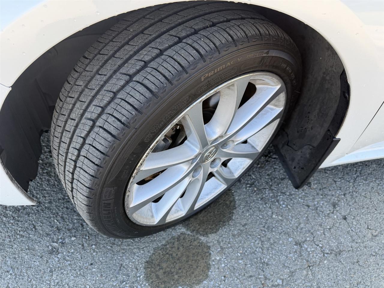 Toyota Avalon XLE 2013