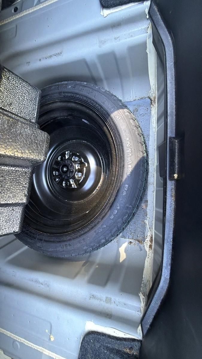 Toyota Avalon XLE 2013