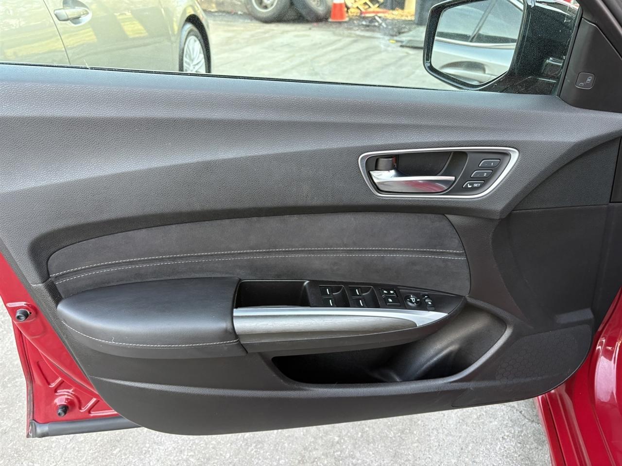 2018 Acura TLX Technology & A-SPEC Packages - Photo 11