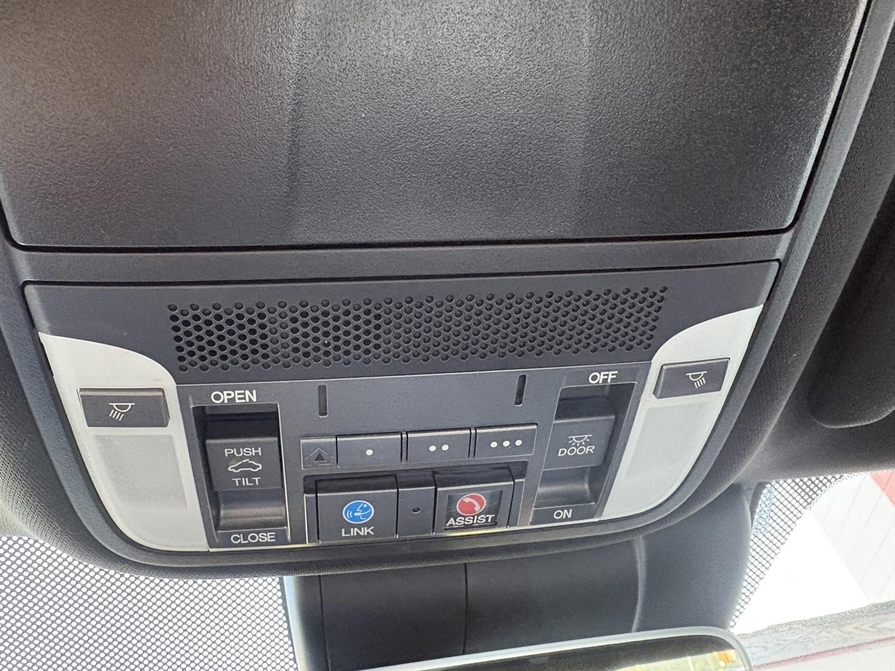 2018 Acura TLX Technology & A-SPEC Packages - Photo 22