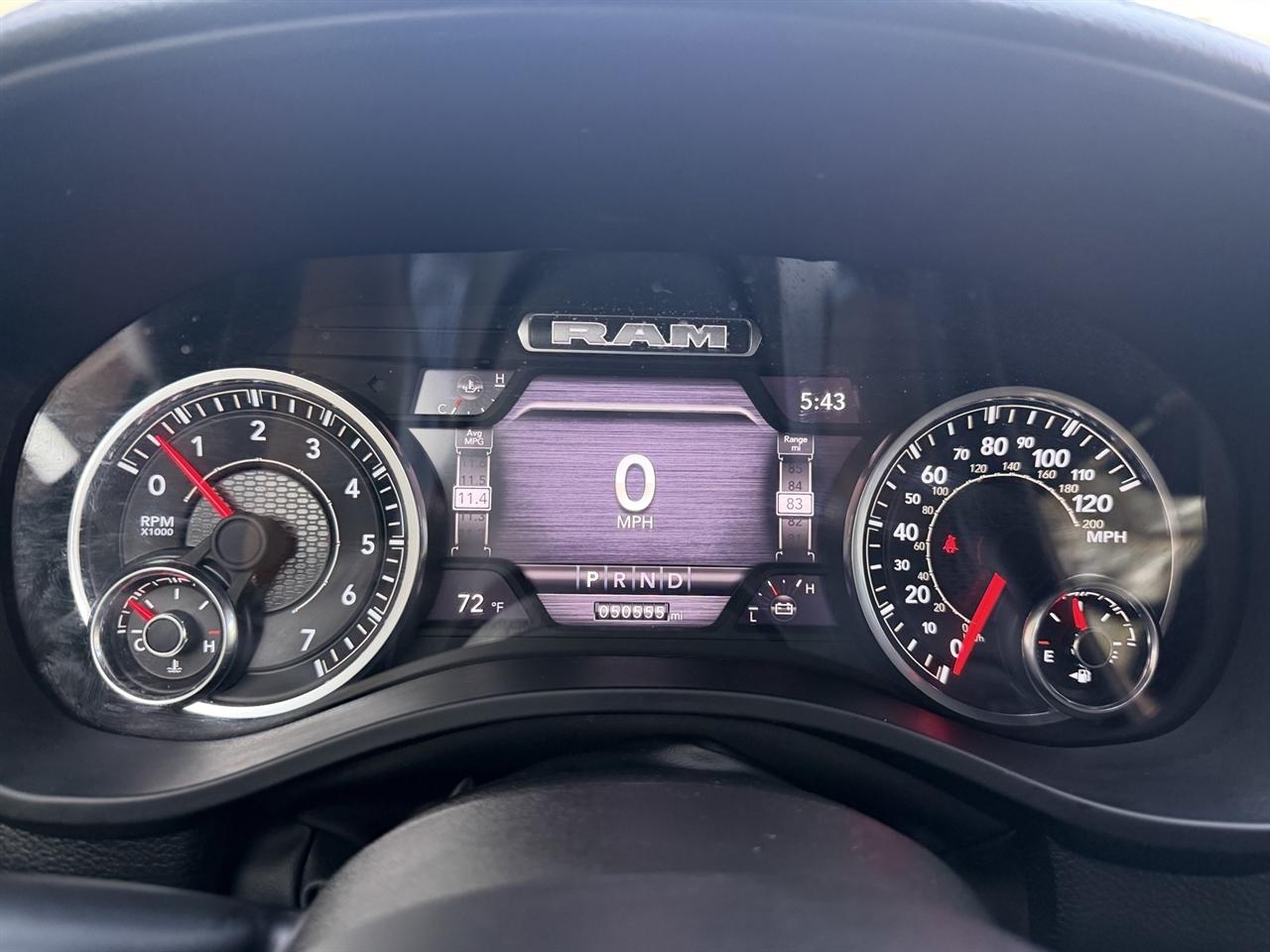 RAM 1500 Laramie Crew Cab SWB 4WD 2024