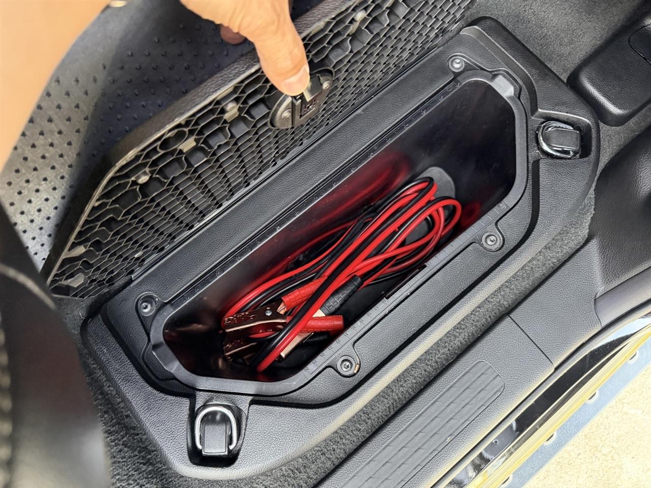 RAM 1500 Laramie Crew Cab SWB 4WD 2024