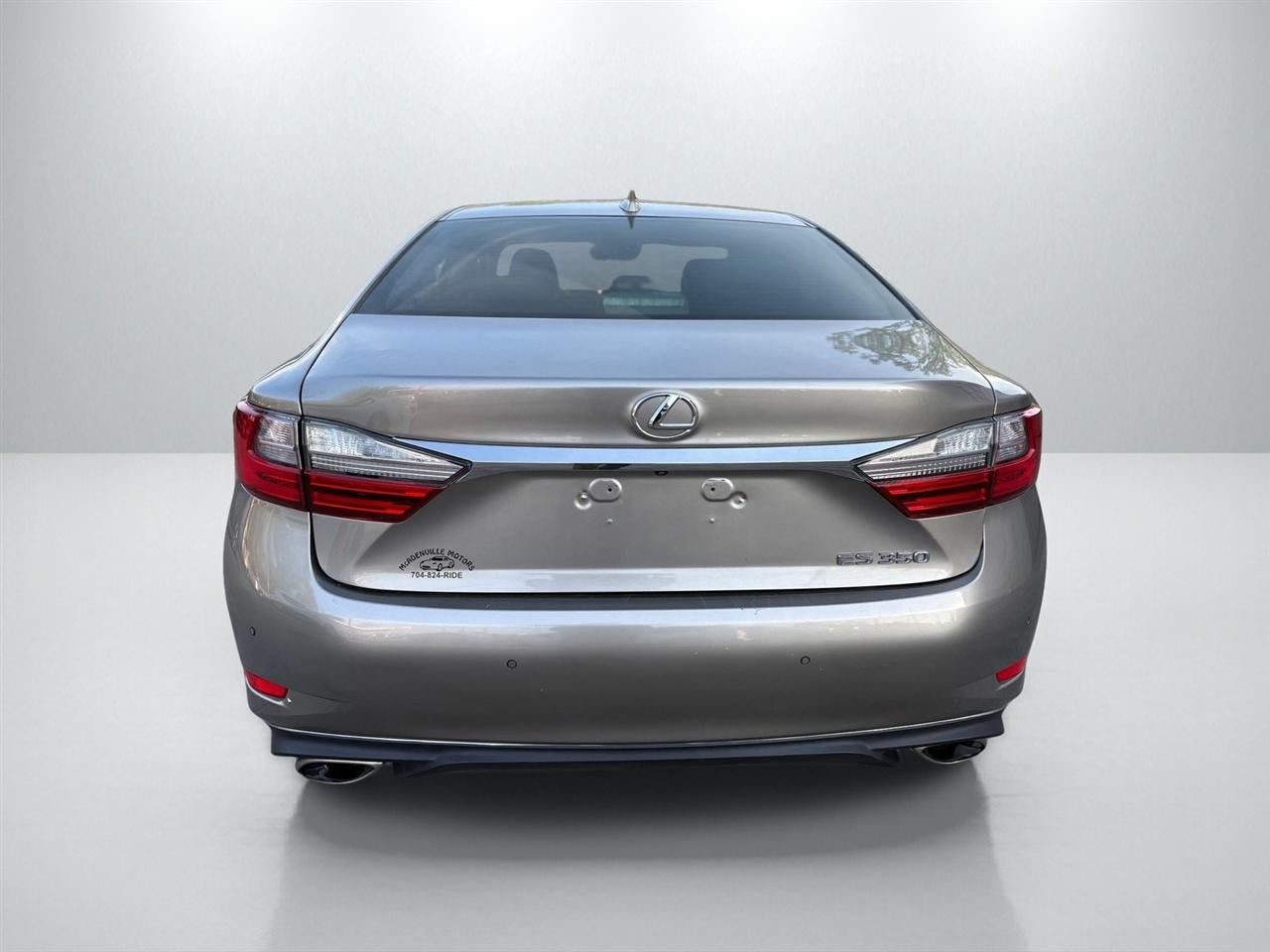 Lexus ES 350 Sedan 2017
