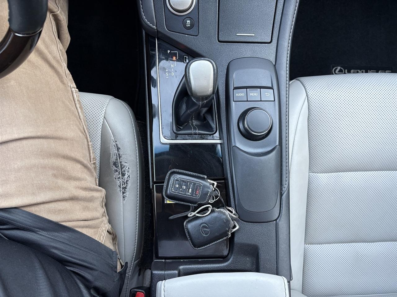 Lexus ES 350 Sedan 2017