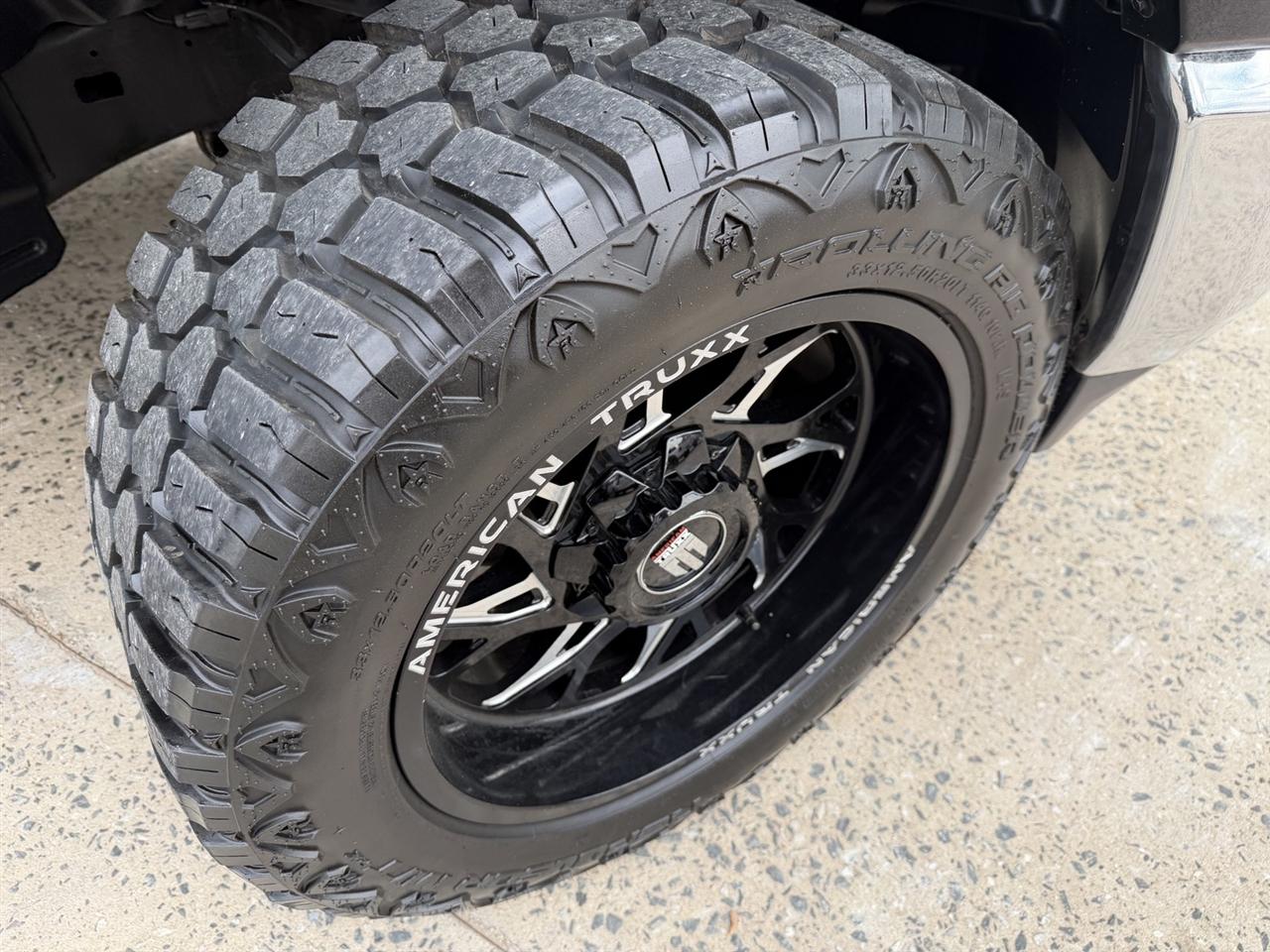 RAM 1500 Laramie Crew Cab SWB 4WD 2019