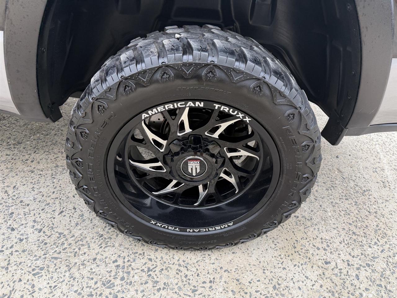 RAM 1500 Laramie Crew Cab SWB 4WD 2019