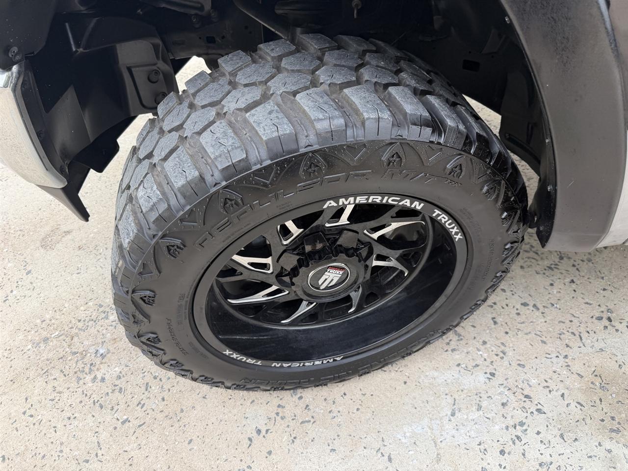 RAM 1500 Laramie Crew Cab SWB 4WD 2019