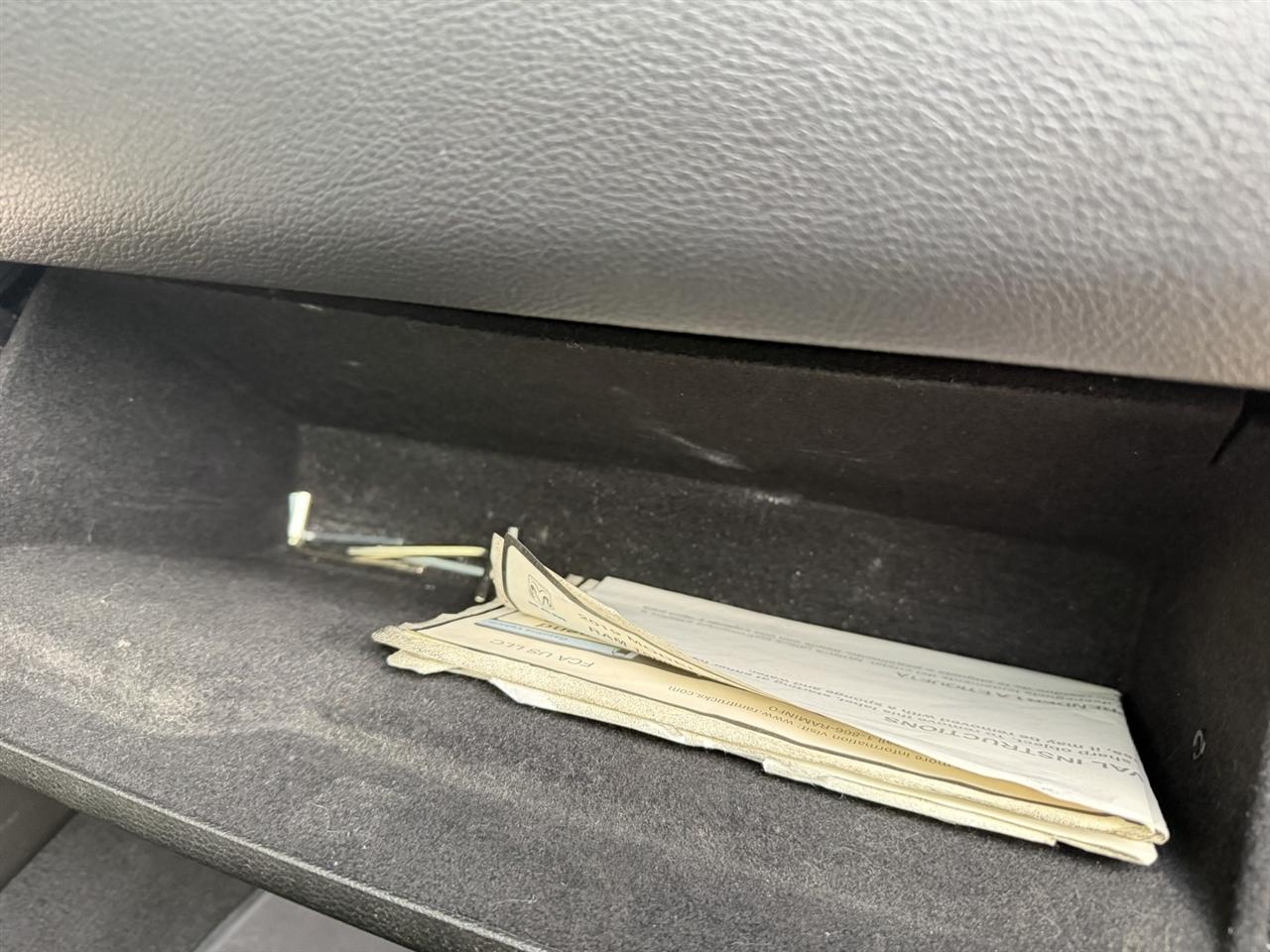 RAM 1500 Laramie Crew Cab SWB 4WD 2019