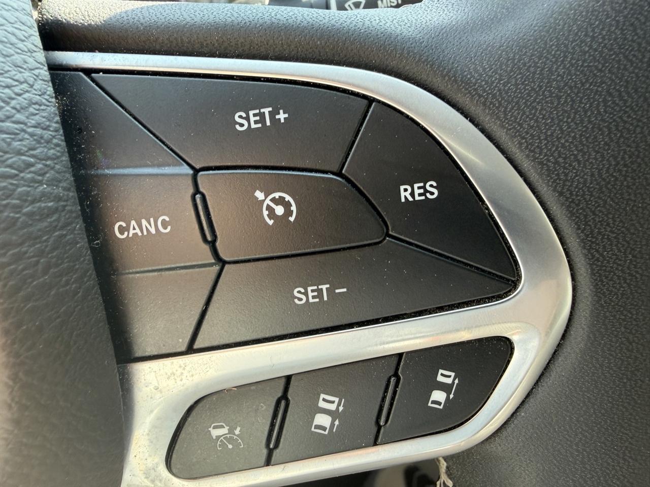 Chrysler Pacifica Touring-L 2024