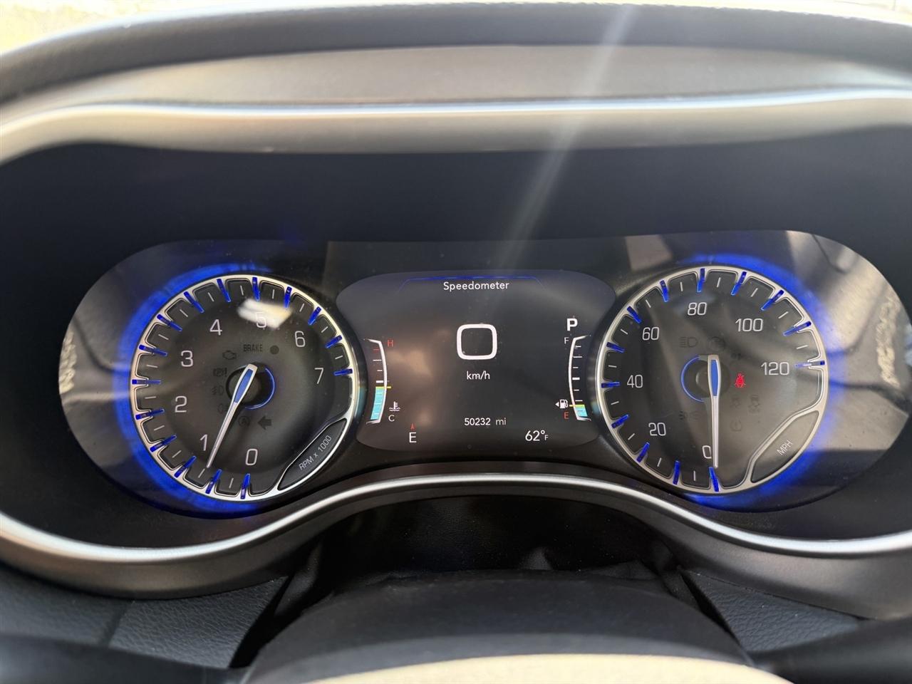 Chrysler Pacifica Touring-L 2024