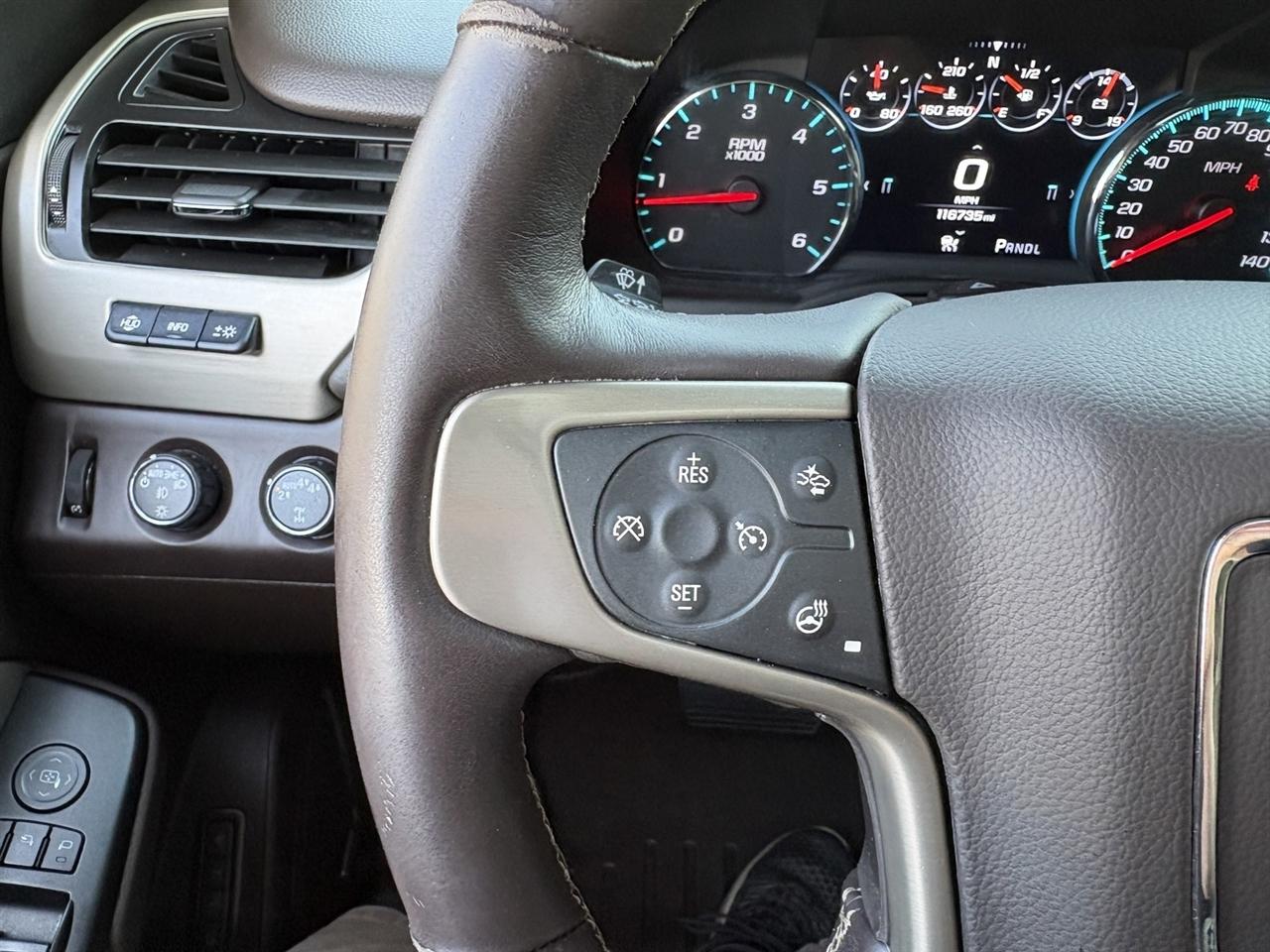 GMC Yukon 4WD 4dr Denali 2018