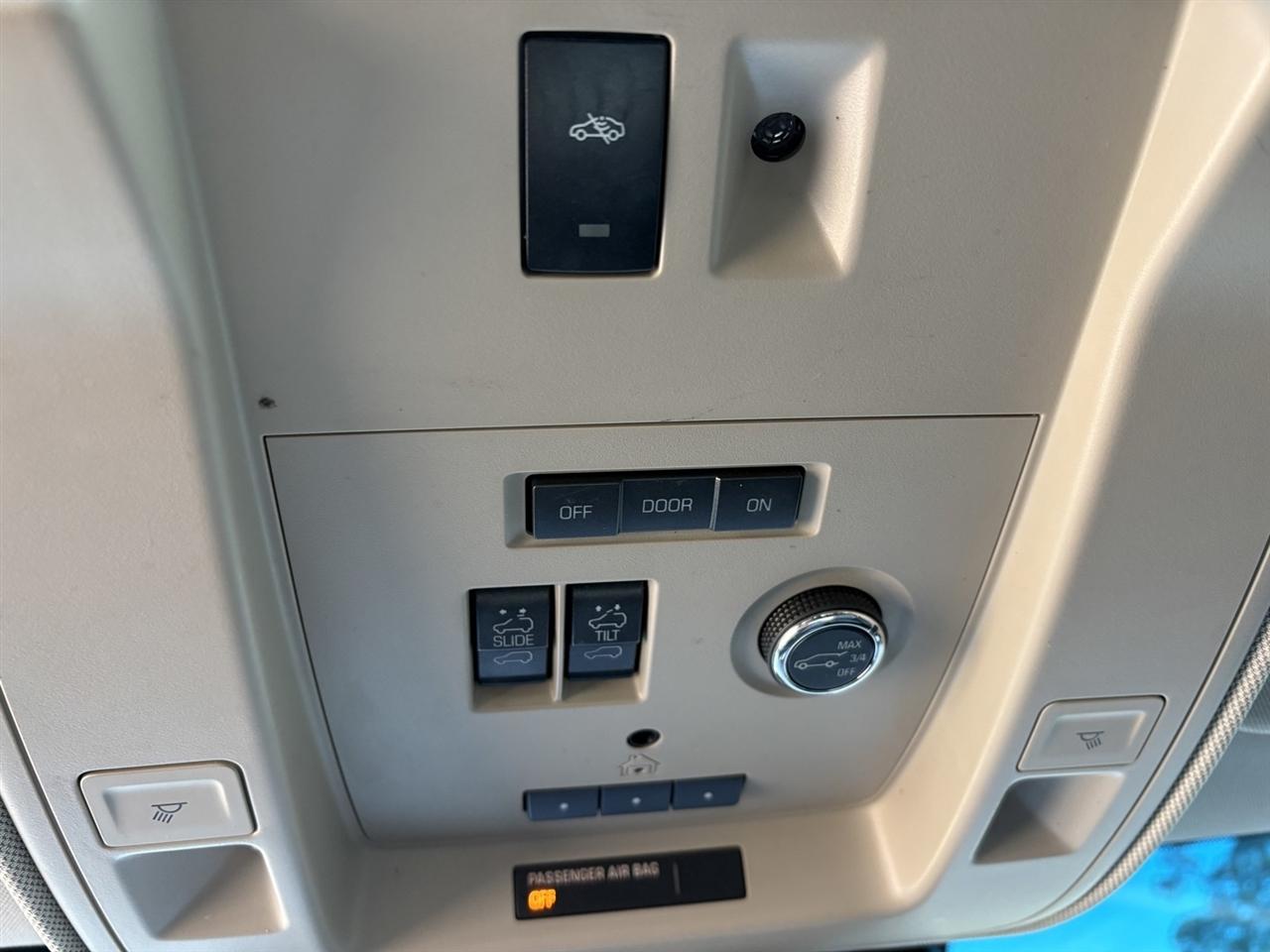 GMC Yukon 4WD 4dr Denali 2018