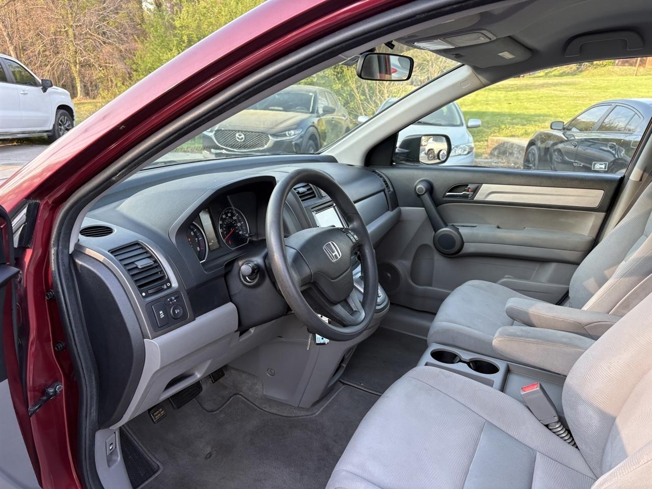 Honda CR-V 2WD 5dr LX 2010