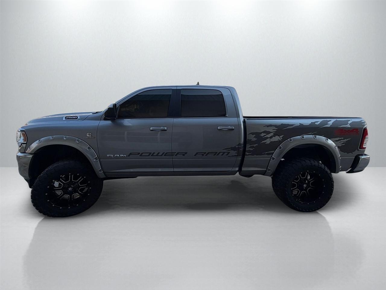 RAM 2500 Big Horn Crew Cab 4WD 2021