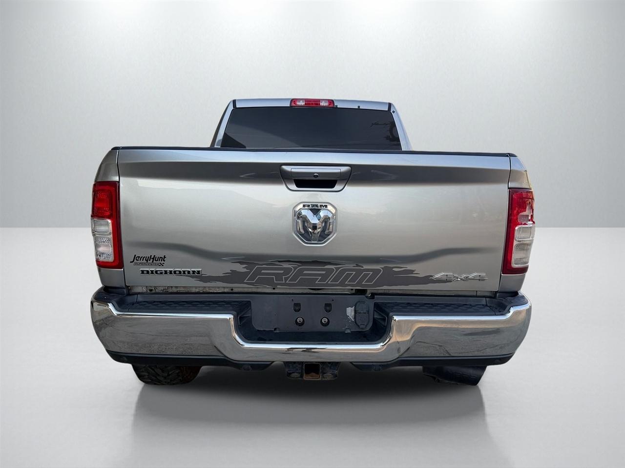 RAM 2500 Big Horn Crew Cab 4WD 2021