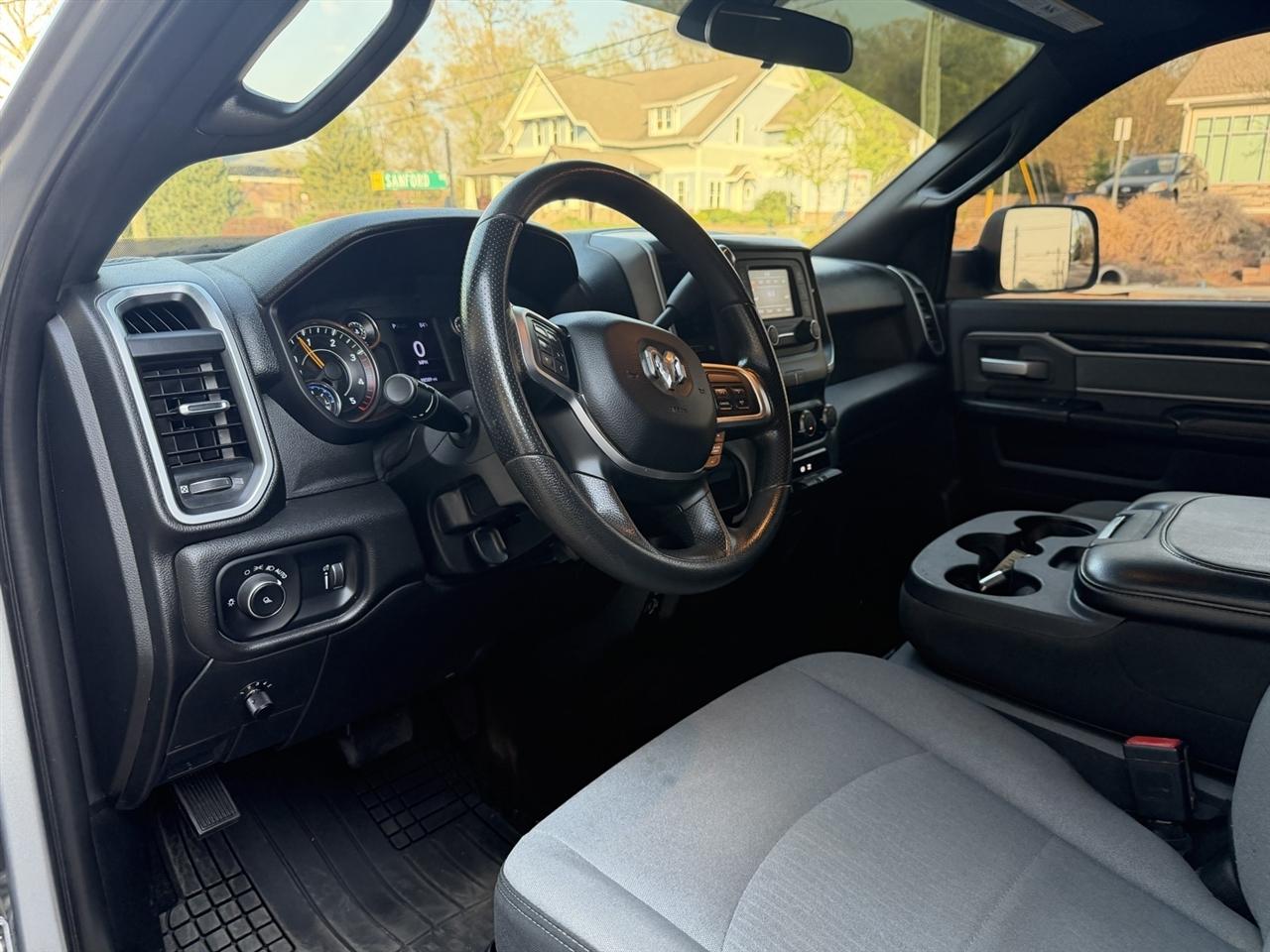 RAM 2500 Big Horn Crew Cab 4WD 2021